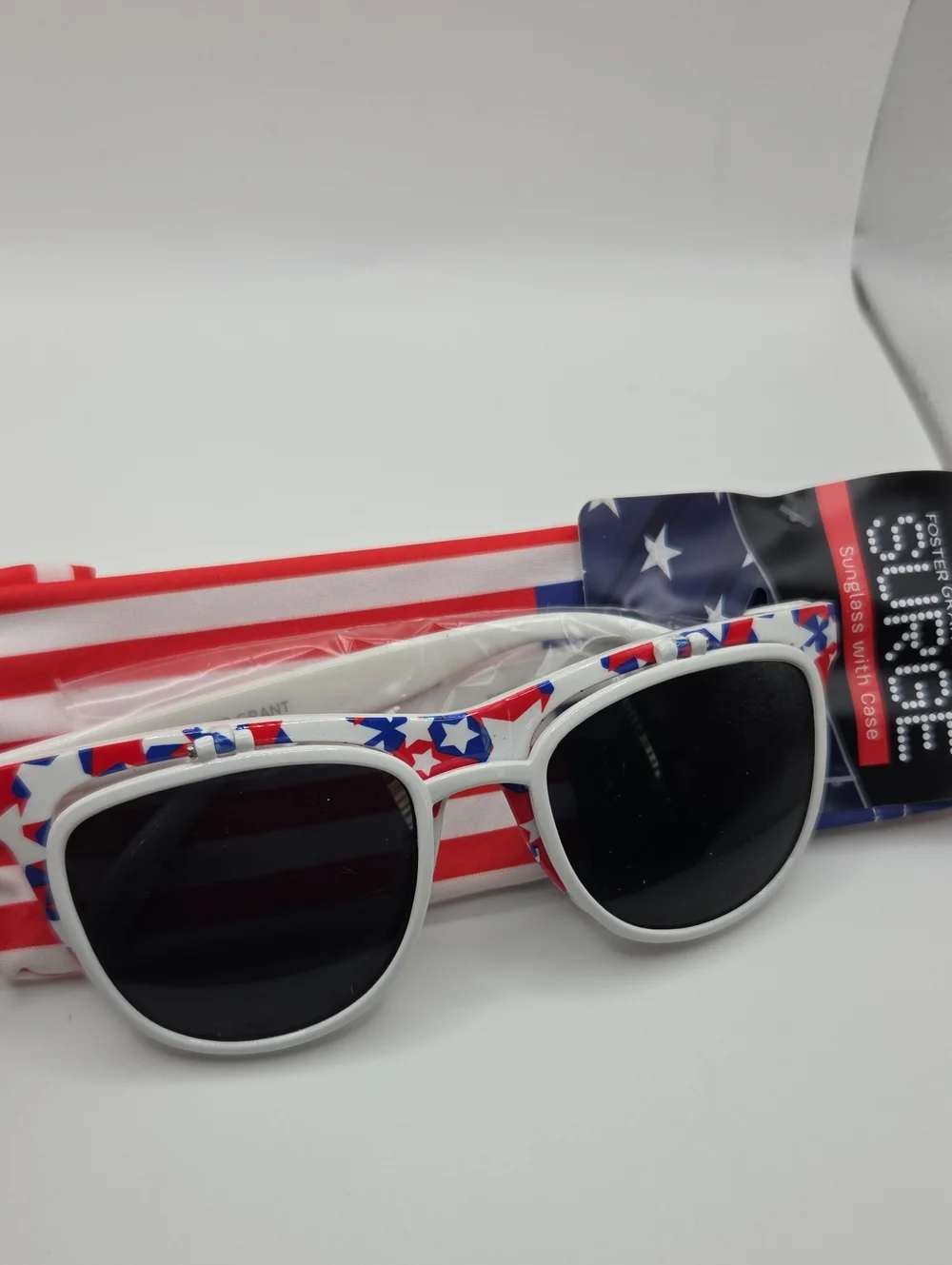 Foster Grant Surge Sunglasses Unisex